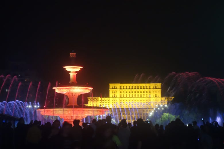 Fontana musicale in Piazza Unirii